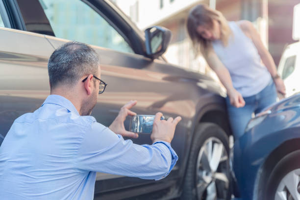 Professional Auto Insurance technician working in Andover, KS